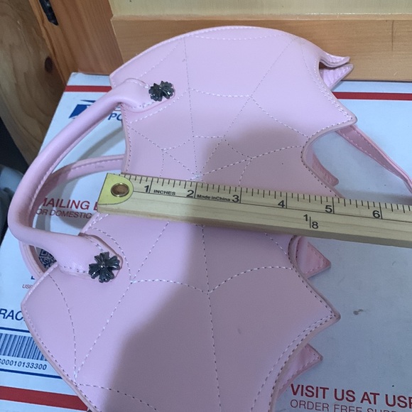 Bat Cross Body Bag - Picture 5 of 6
